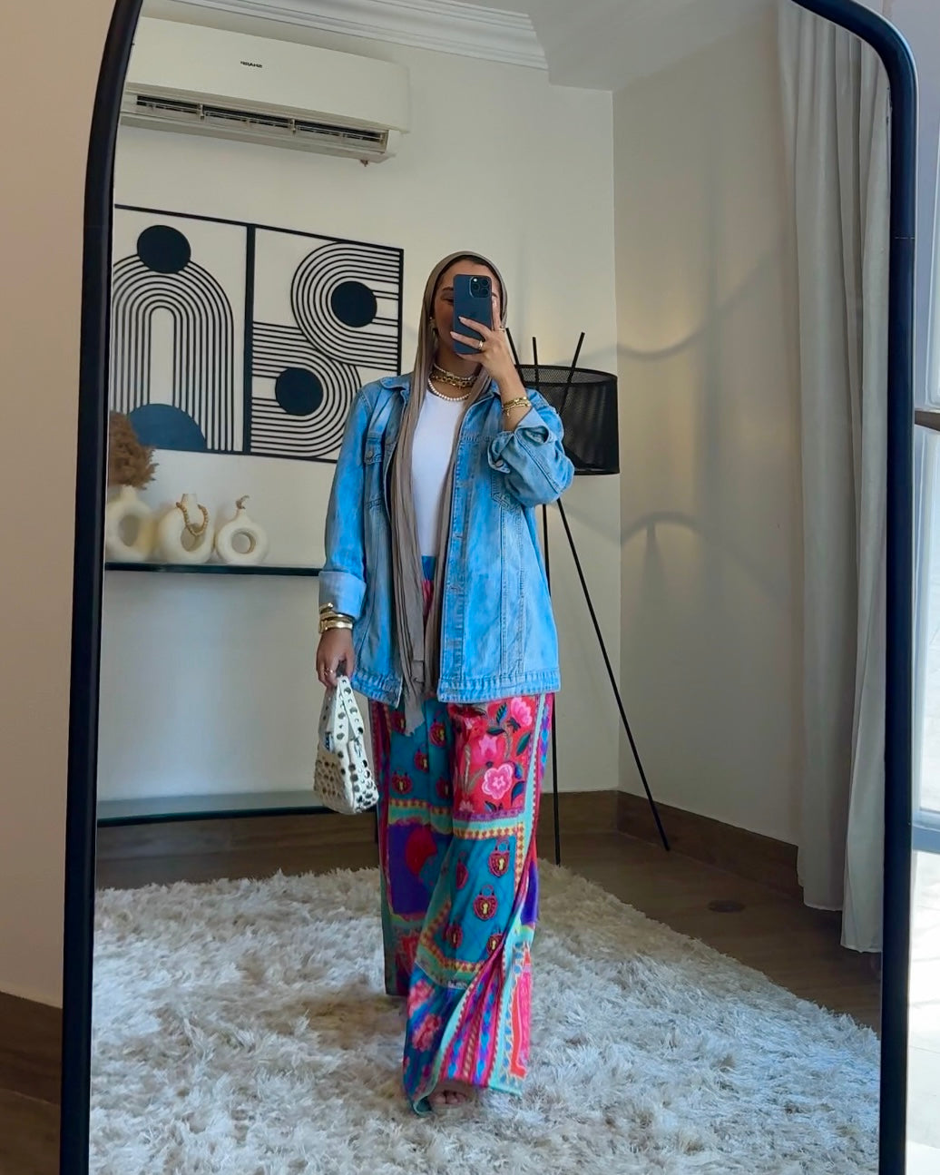 Strike A Pose In Mint