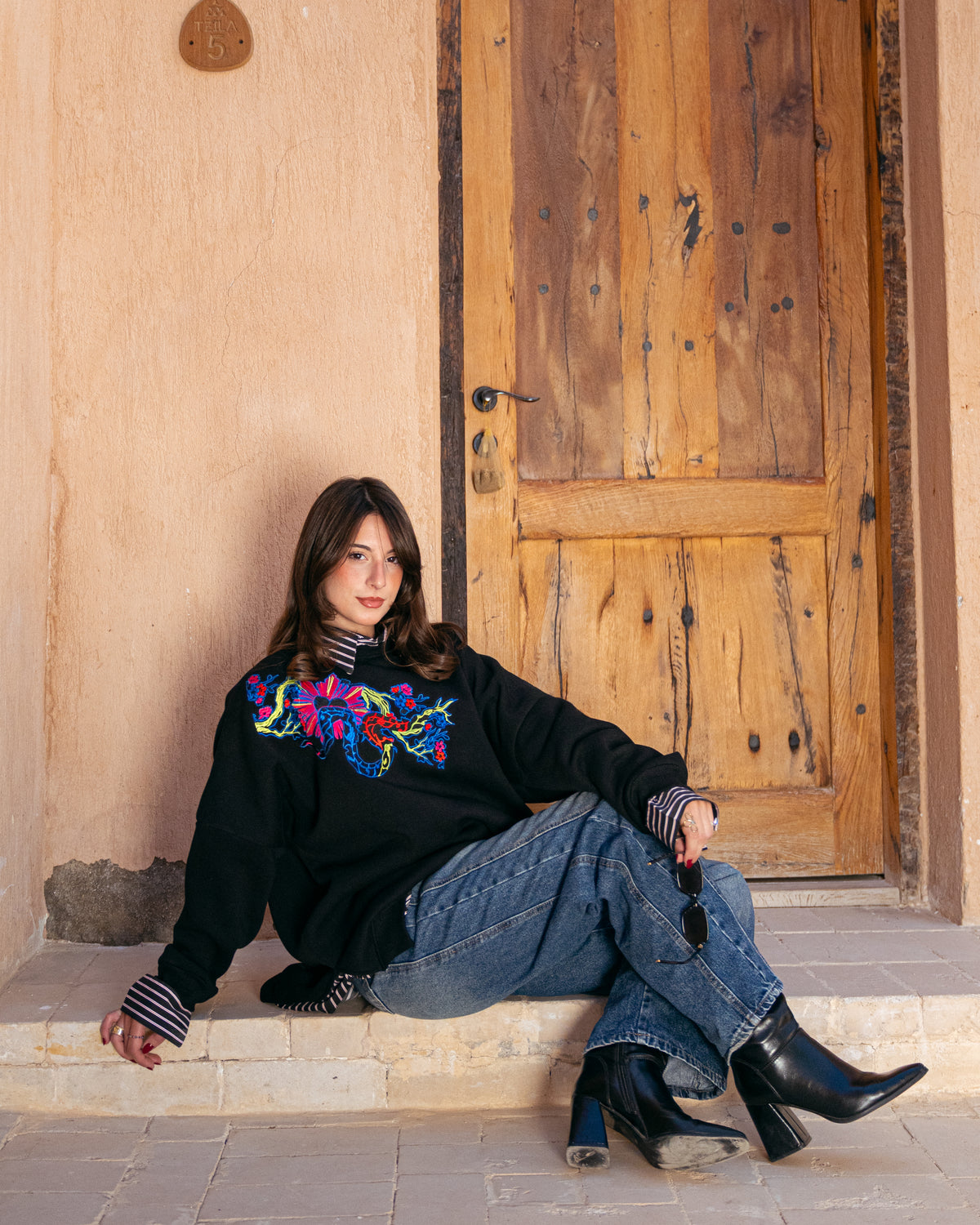 Model wearing Nope from Pose Winter '27 – view 11