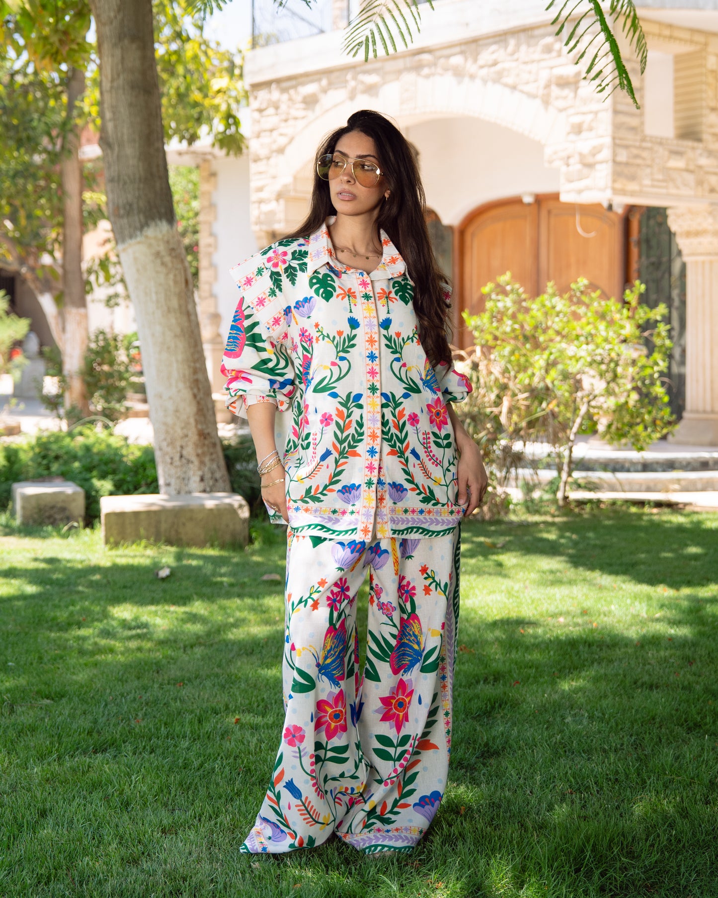 Palms and Flowers - Offwhite