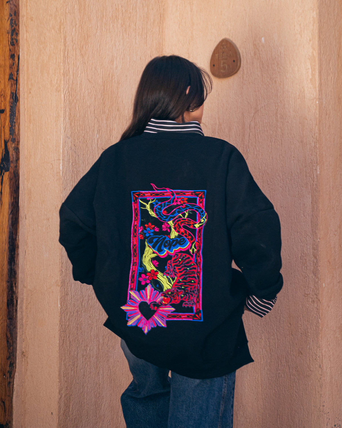 Model wearing Nope from Pose Winter '27 – view 4