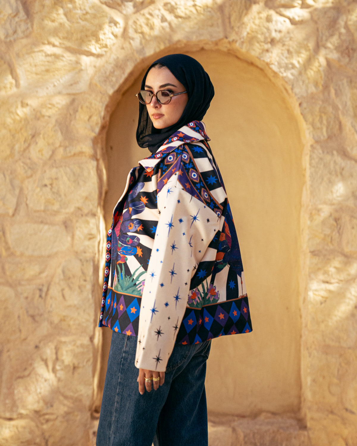 Model wearing Showstopper from Pose Winter '27 – view 6
