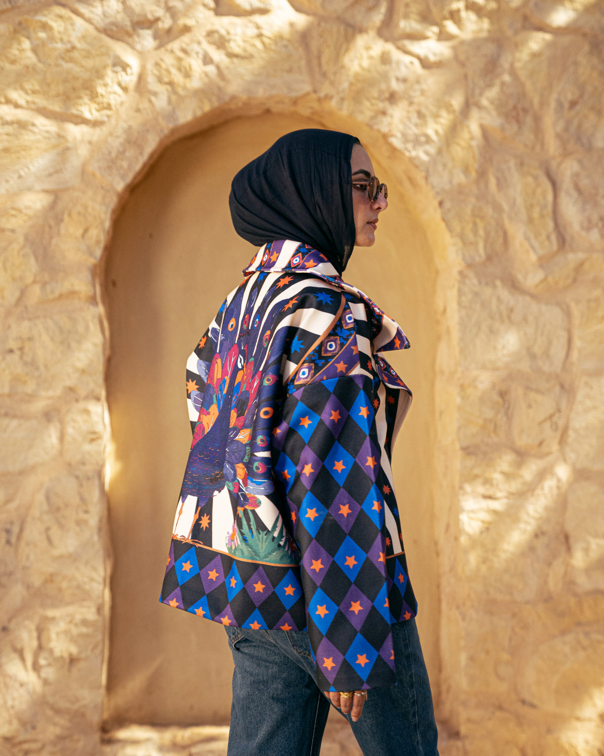 Model wearing Showstopper from Pose Winter '27 – view 8