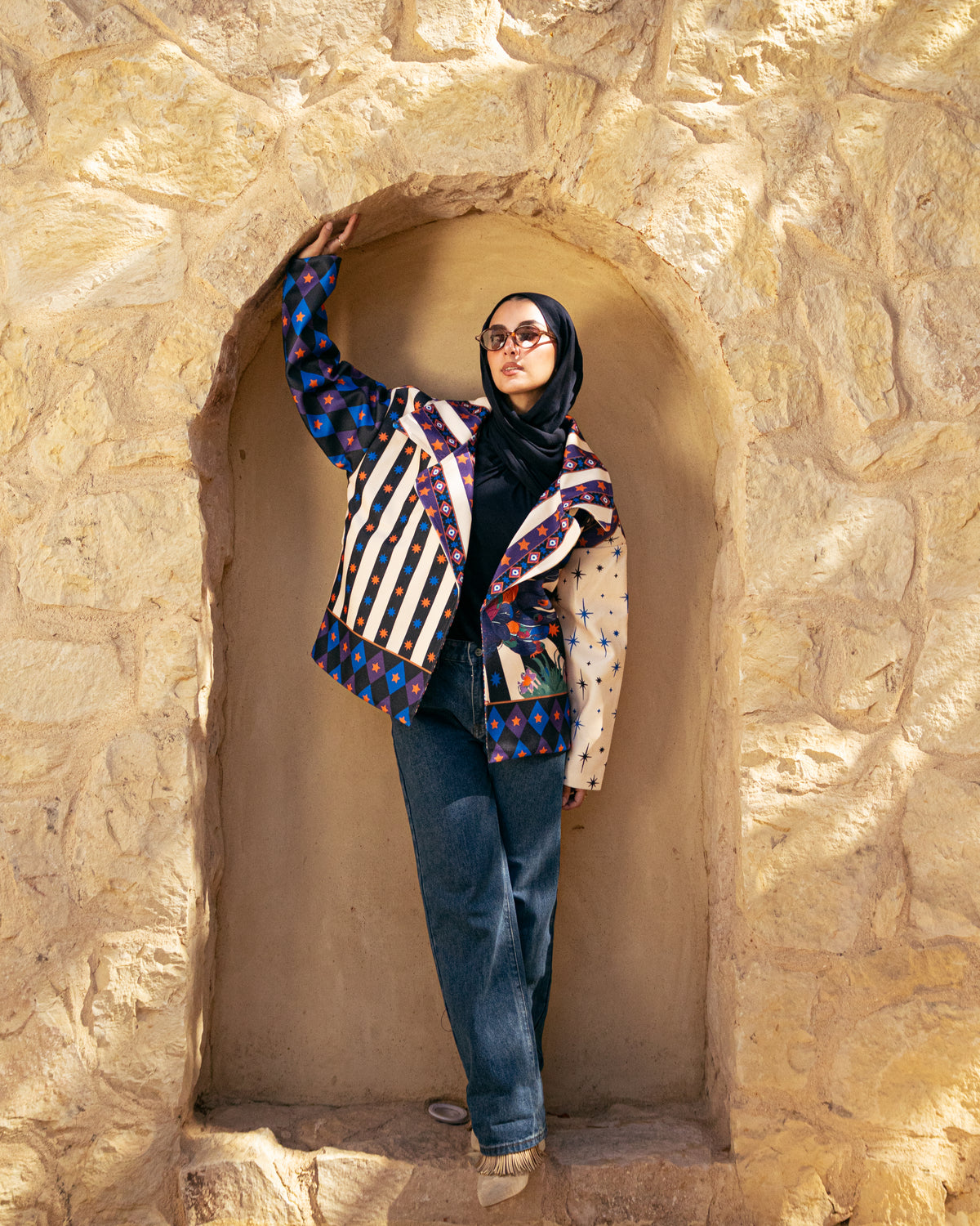 Model wearing Showstopper from Pose Winter '27 – view 11