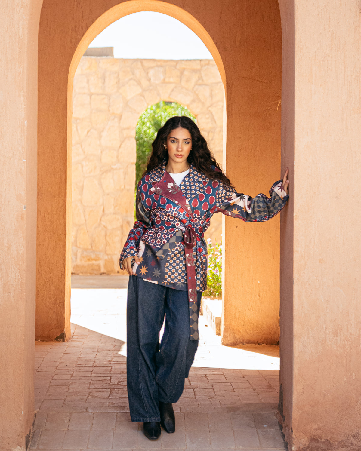 Model wearing Underrated from Pose Winter '27 – view 2
