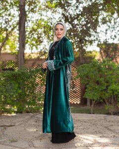 Zomorod Embellished Kaftan - Perfect for Modest Wear